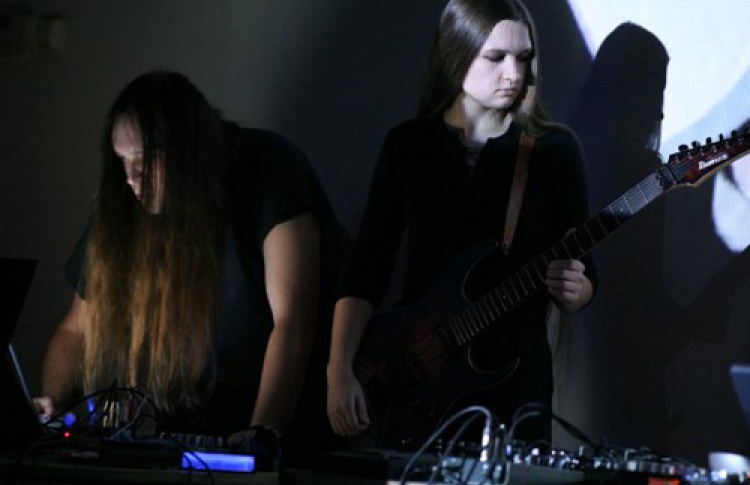 Презентация сборника Oredezh от Fulldozer Records