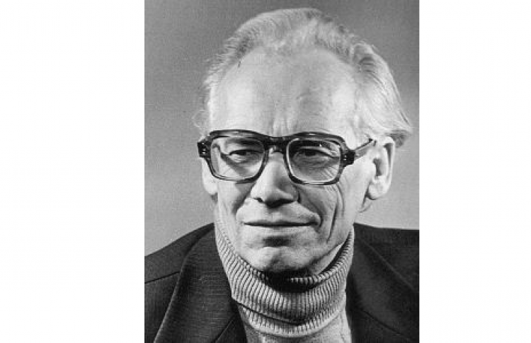 Лев Кузьмин