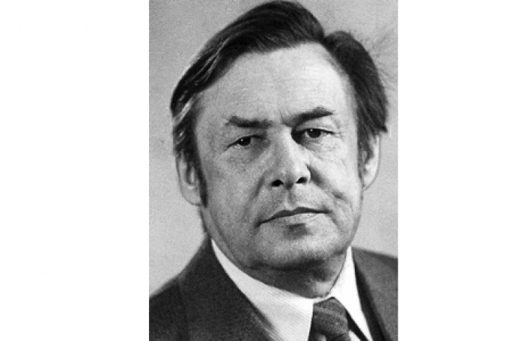 Авенир Крашенинников