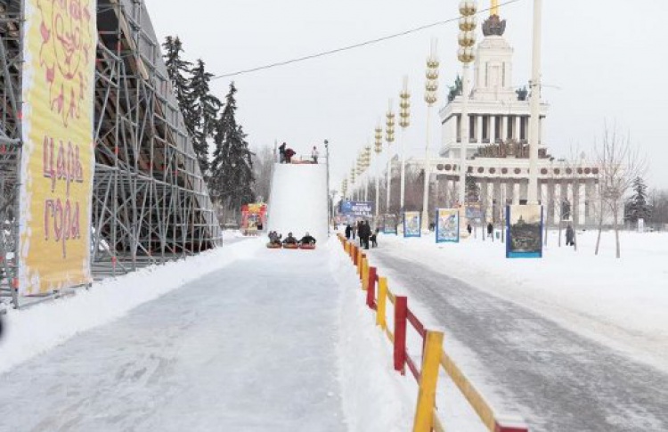 На ВВЦ открылась самая большая в городе искусственная горка