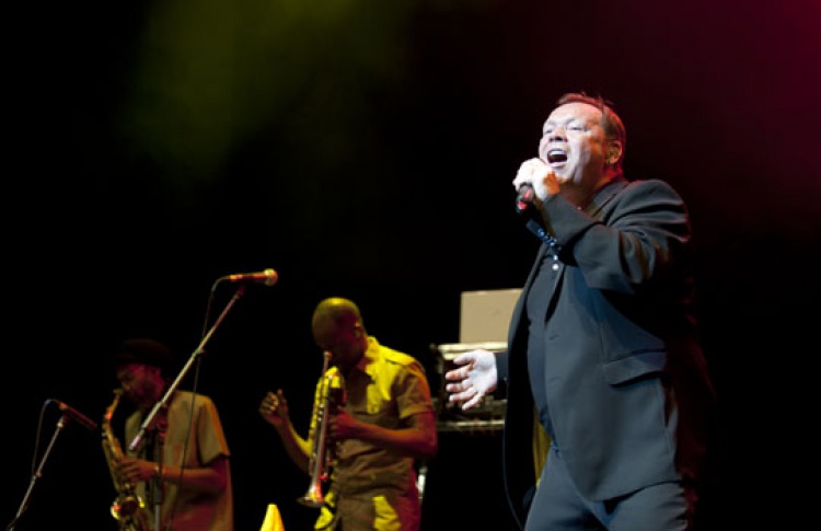 UB40