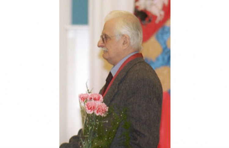 Марлен Хуциев