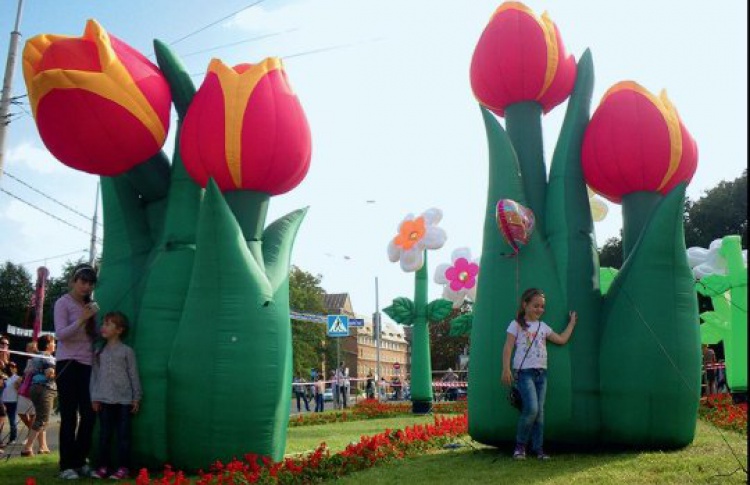 Праздник весны и цветов