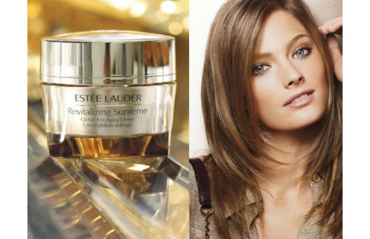 Estee Lauder дарит покупателям миниатюры бестселлеров