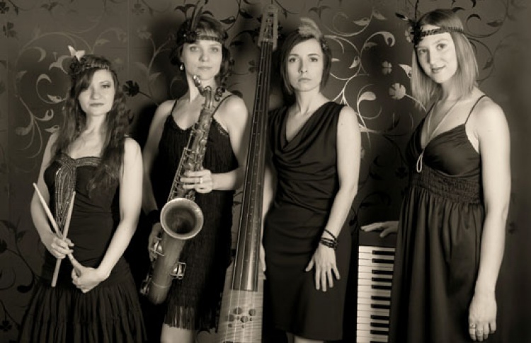 Jazz Sisters