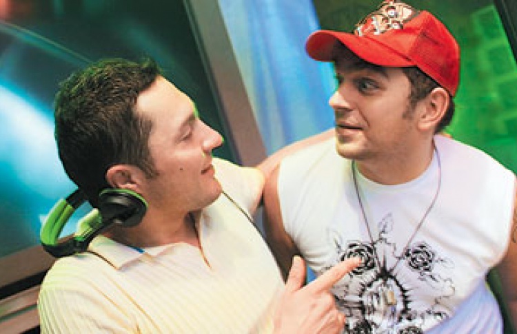 Back 2 Back: DJs Град & Коля