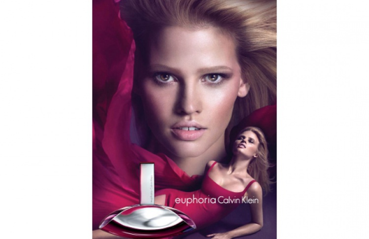 Стартует новая рекламная кампания аромата Euphoria Calvin Klein