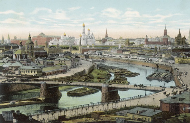 Передвижка зданий в Москве