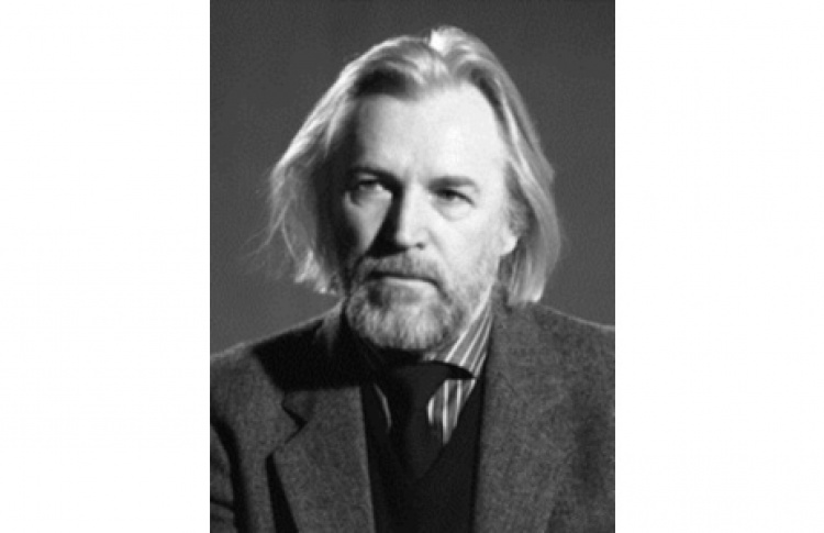 Станислав Любшин