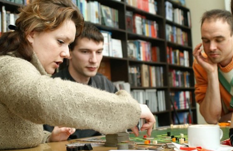 Ночь настольных игр в "Книгах и кофе"