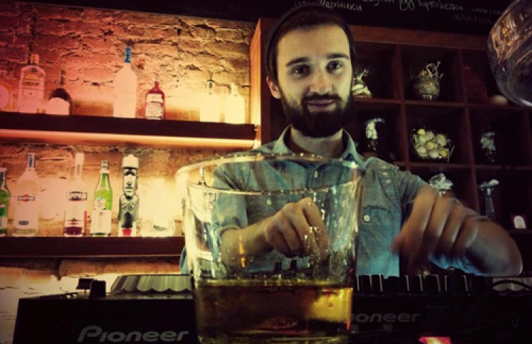 Ponty Mython, Kirill Sergeev (SPDSC)