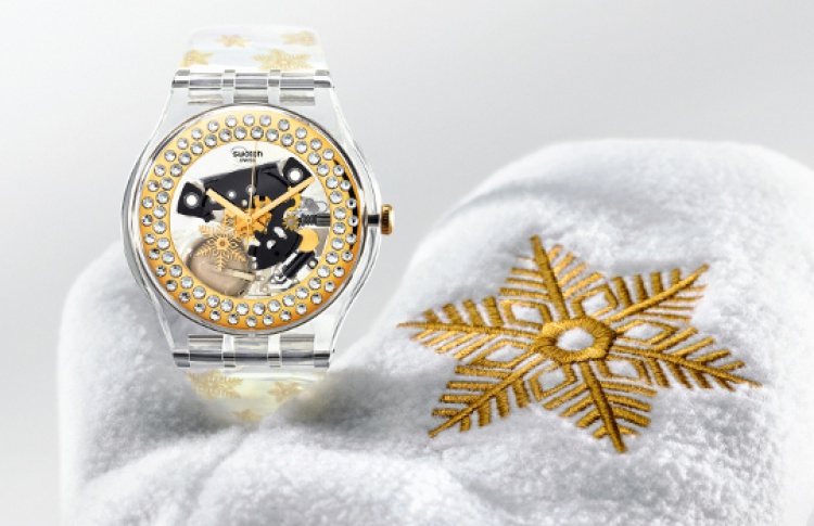 У Swatch появилась рождественская модель часов
