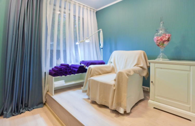 Шугаринг со скидкой 15% в салоне BonBon Wax Bar