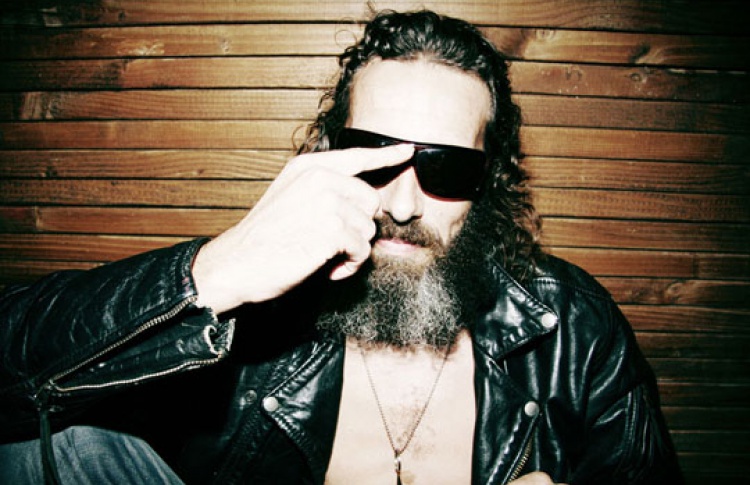 «NYE Lessizmore»: DJ Harvey