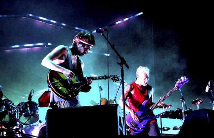 Atoms For Peace (Том Йорк, Фли и другие) Judge Jury and Executioner (2012)