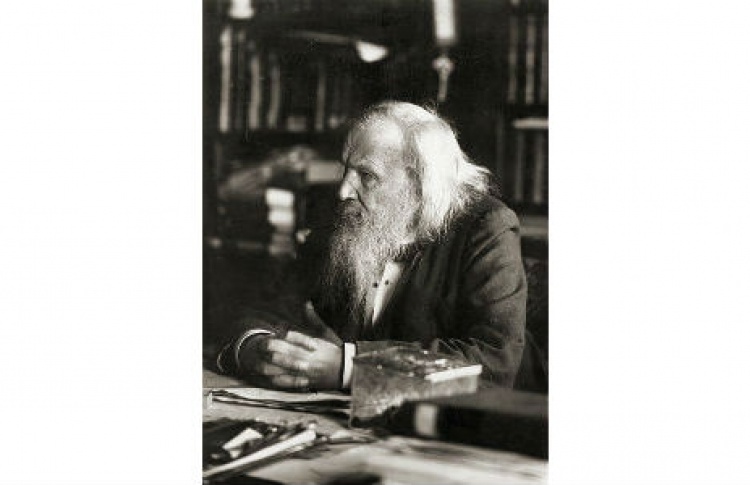 Дмитрий Менделеев