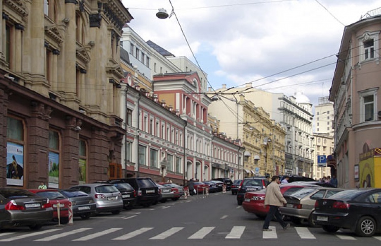 Московские власти собрались ремонтировать фасады центра