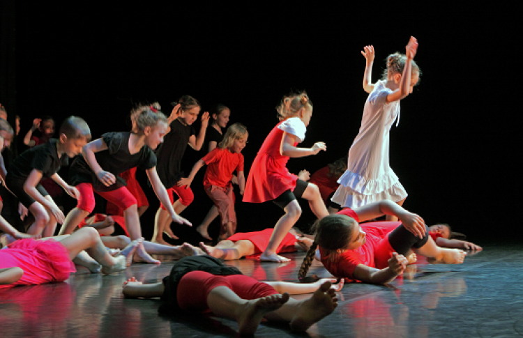 Dance 4 Kids