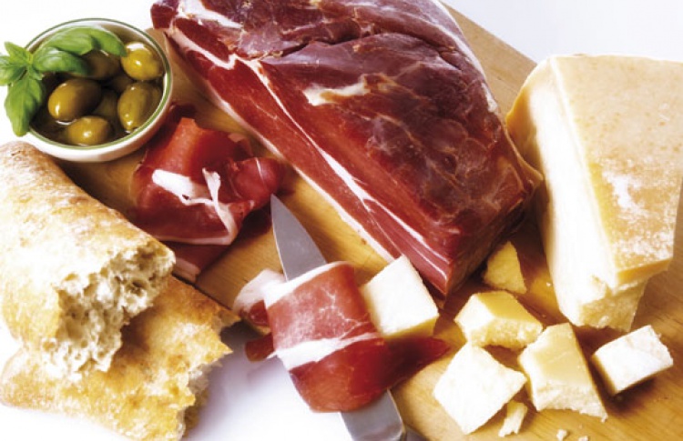 WINE Meat & Cheese