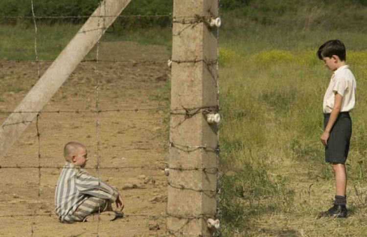 Мальчик в полосатой пижаме