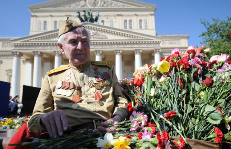 Встреча ветеранов у Большого театра