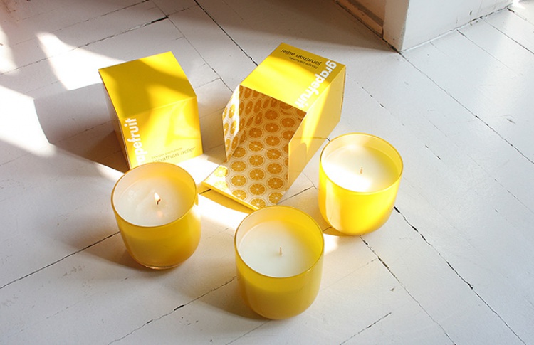 Ароматические свечи от Jonathan Adler