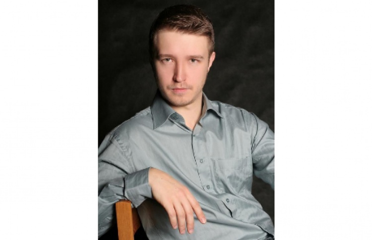 Максим Миронов