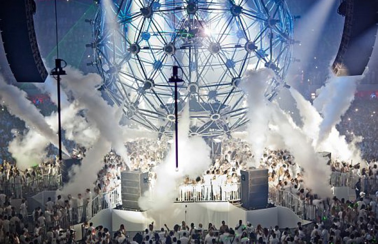Sensation: Wicked Wonderland