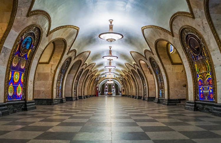 20 самых запоминающихся станций московского метро Фото №390302