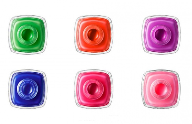 Неоновая вечеринка лаков ESSIE