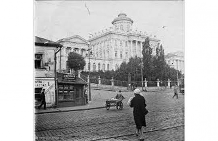 Знаменка и переулки