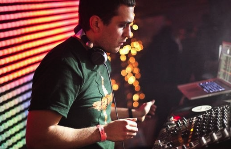 DJ Fstep & Ekta