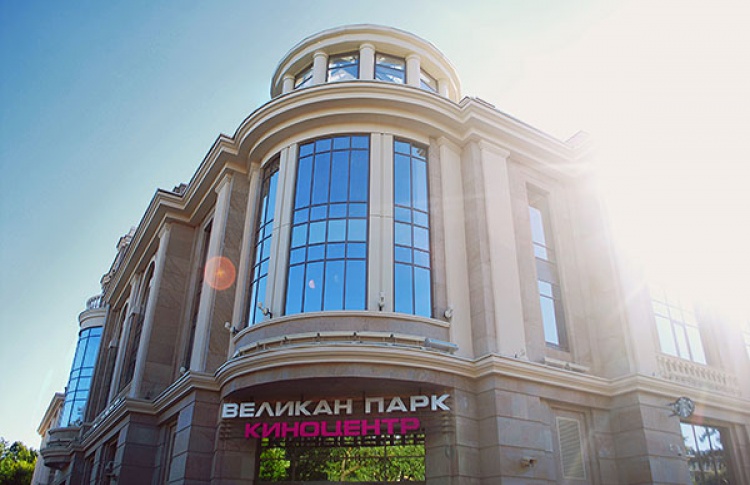 «Ленфильм» представляет