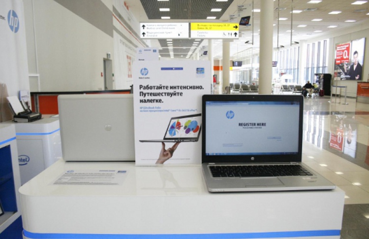 В международных аэропортах Внуково и Шереметьево открылись демо-зоны HP