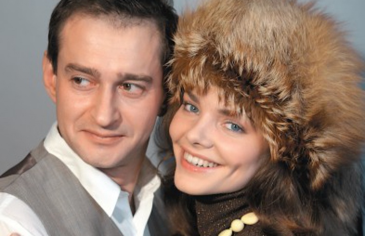 "Удовлетворяю свою актерскую сущность"