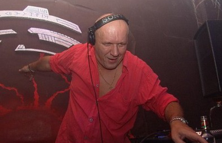 Back to the Universe: DJ Мартин Ландерс