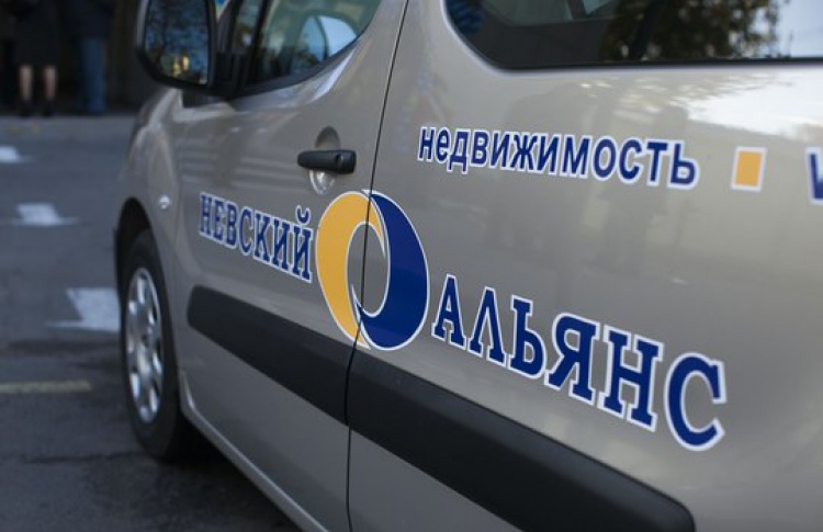 У Московских ворот открылся БЦ с интеллектуальным паркингом