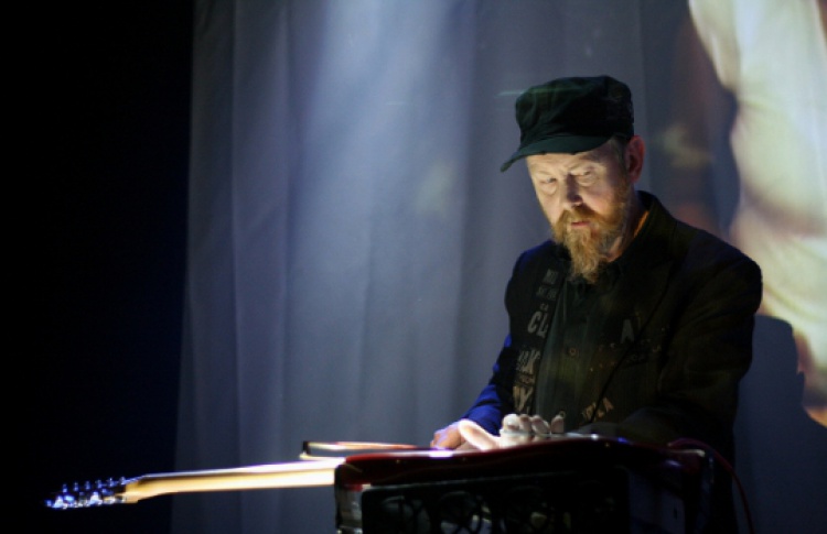 Nurse with Wound