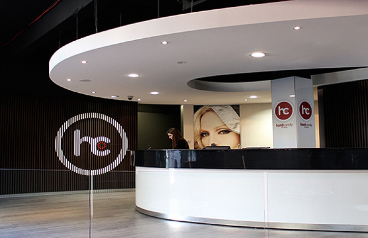 В городе открылся первый Hard Candy Fitness