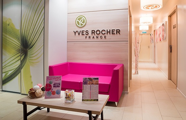 Обновленный Yves Rocher на Невском
