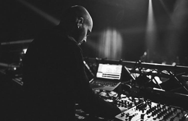 Phenomen with Yan Cook