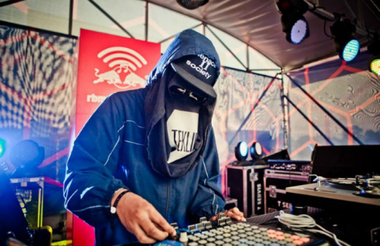 DJ PayPal