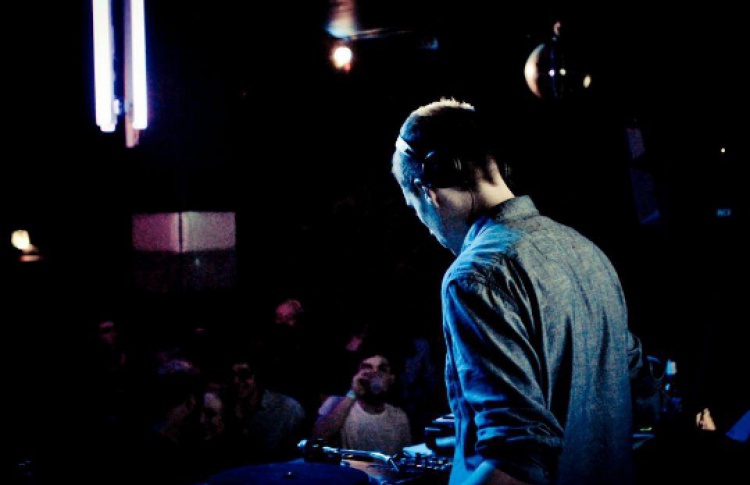 «Robinsons Depositories»: DJs Алекс Коултон, Hodge