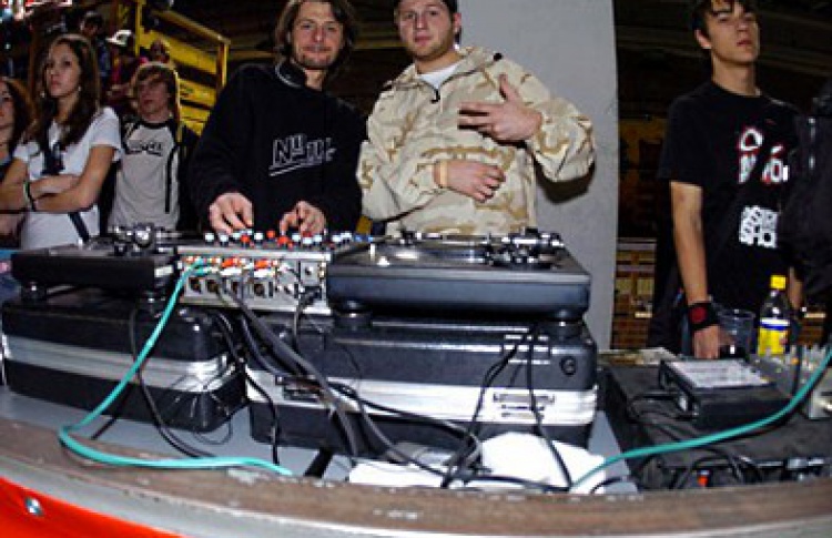 DJs Timo, Flammable Beats