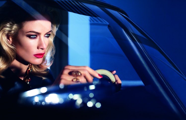 В РИВ ГОШ появится помада Envy Estée Lauder