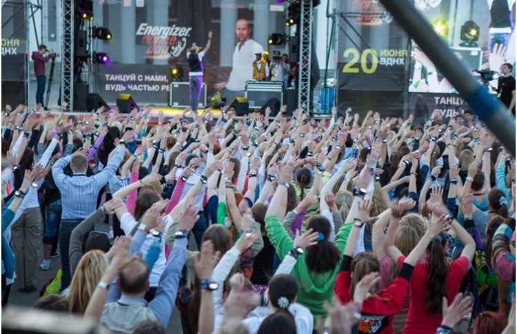 20 июня на территории ВДНХ прошел танцевальный праздник «Energizer Dance Day»