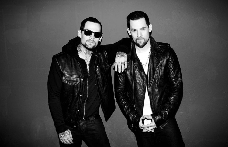 Клип дня: «We Are Done» The Madden Brothers