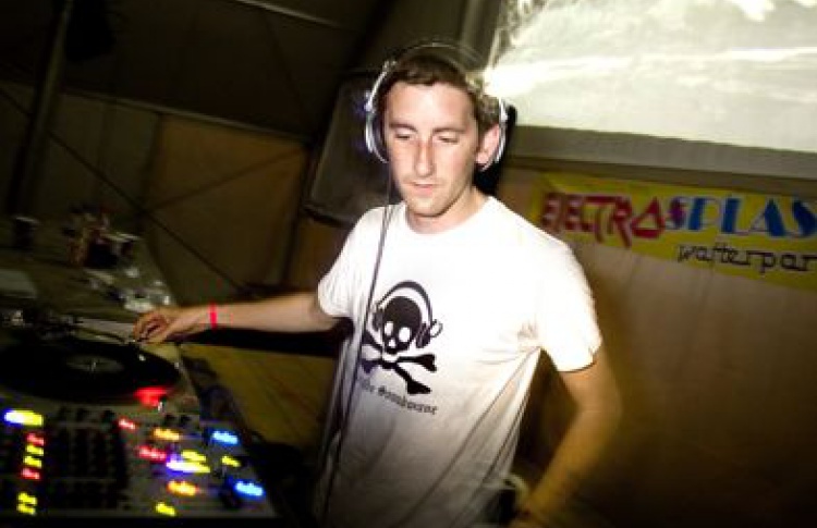 Четверги Санчеса: DJ Mike Shannon (Канада)