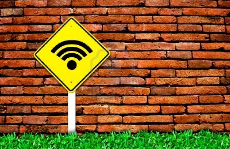 С 13 августа к открытому WiFi, возможно, придется подключаться по паспорту