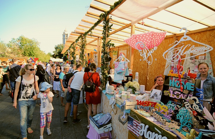 Battle market